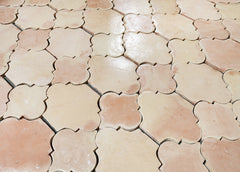 8.75 x 11.5 Sealed Arabesque 2 - Regular Saltillo Square Edges - Floor Tile